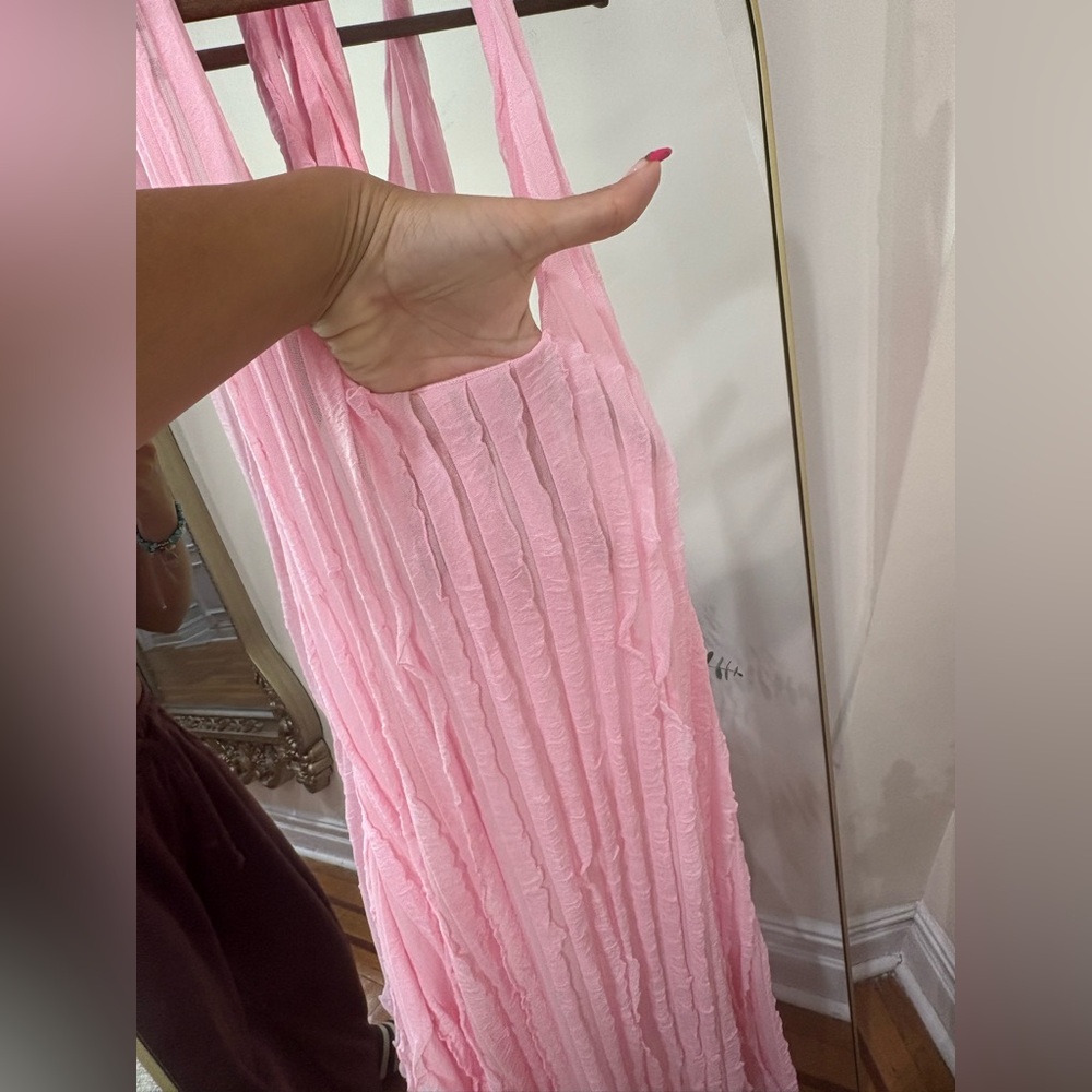 NWT MICAS SIZE MEDIUM Women's Pink Halter Maxi Dress - Picture 4 of 9